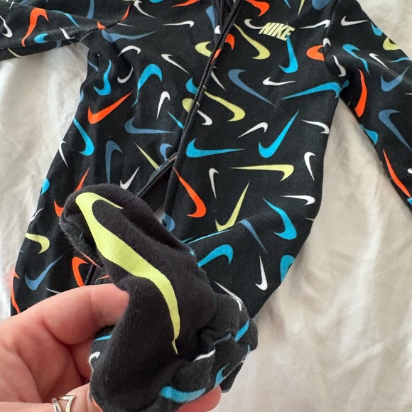 Nike Kids Footie - Black with Multicolor Swooshes - Picture 2 of 4
